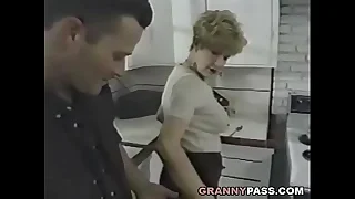 827 deepthroat porn videos